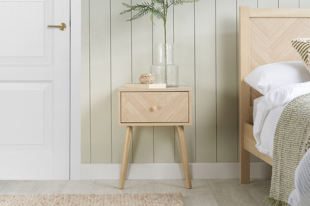 Herringford 1 Drawer Bedside - Oak - Image 7