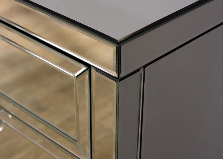 Valencia Mirrored 5 Drawer Narrow Chest - Image 3