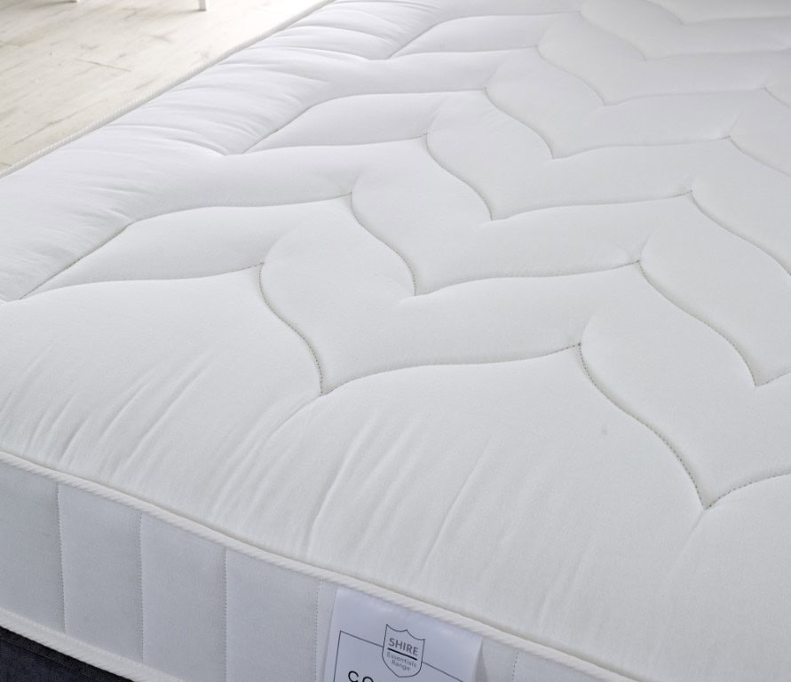 Shire 4ft6 Comfort Quilted Mattress - Image 3