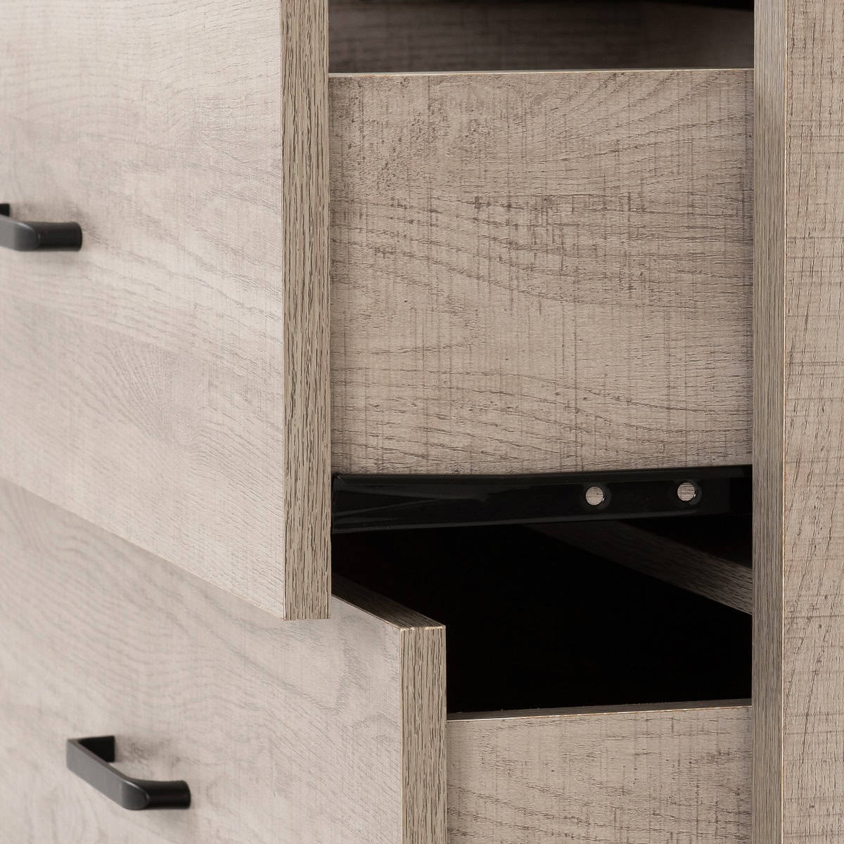 Oliver 3 Drawer Chest - Light Oak Effect - Image 4