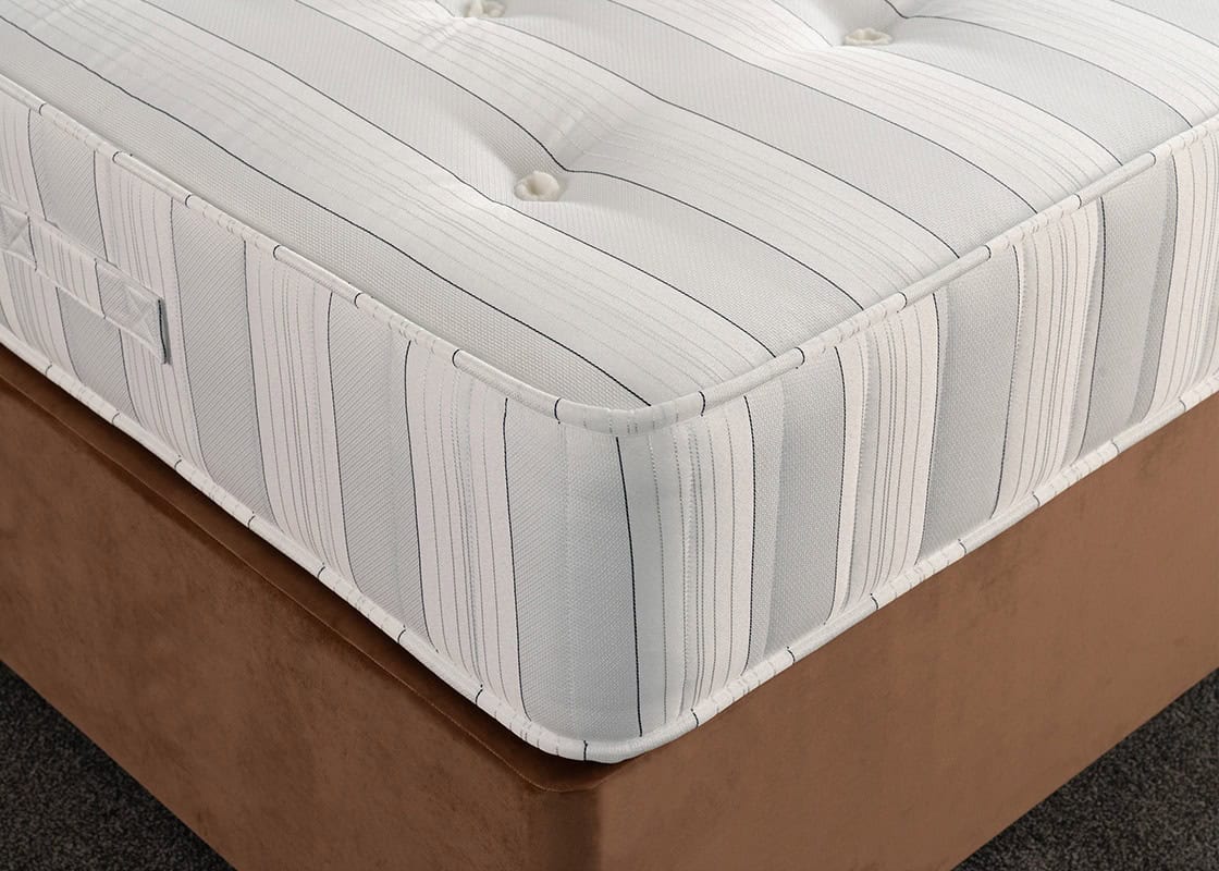 4ft6 Malachite Ortho Mattress - Image 3