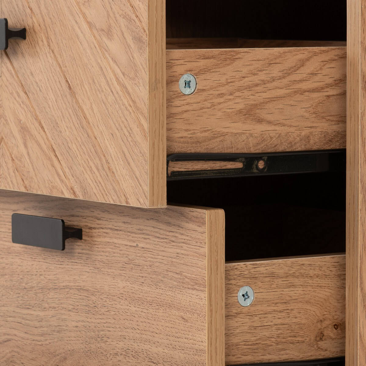 Leon 3 Drawer Bedside - Medium Oak Effect - Image 6