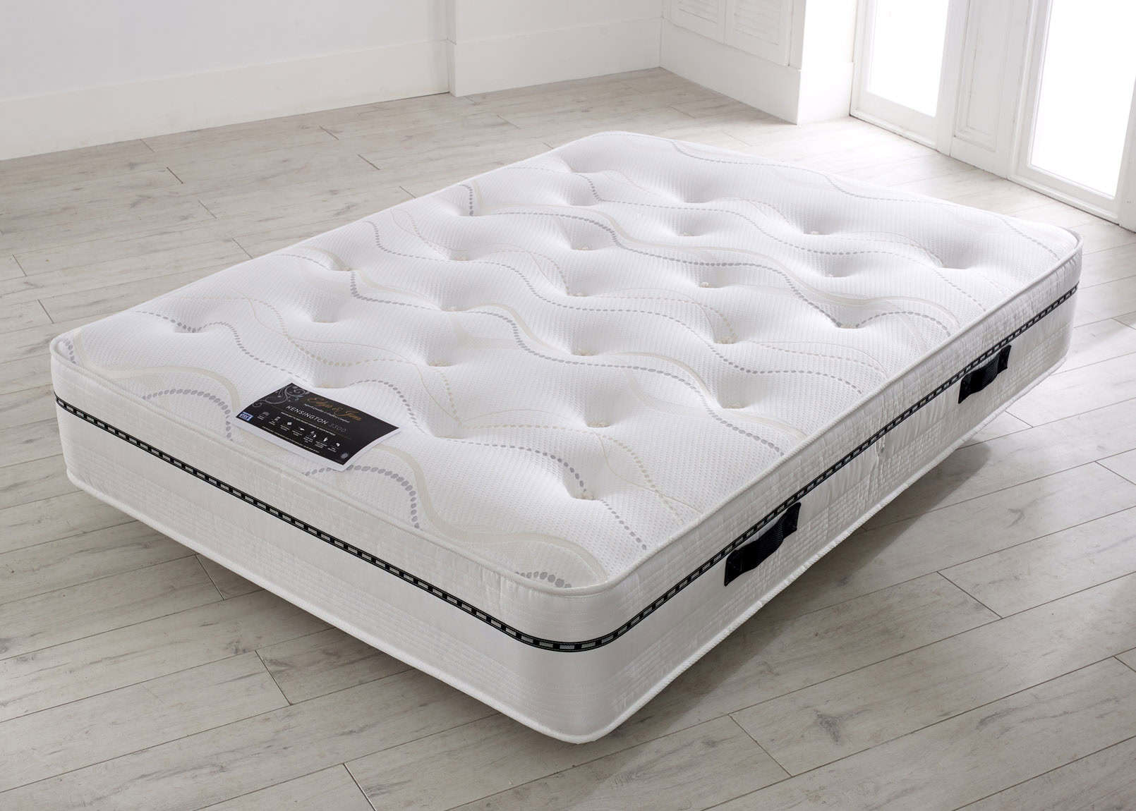 Edgar & Jones 5ft Kensington 3300 Pocket Mattress - Image 2