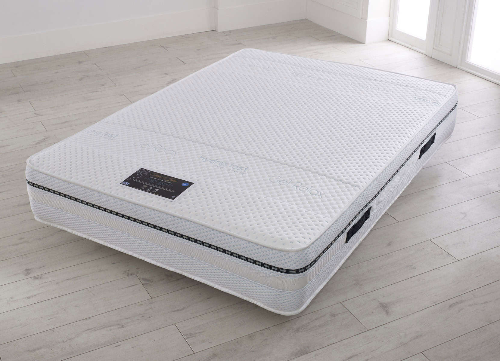 Edgar & Jones 3ft Luxury Pocket Gel 1500 Mattress - Image 2