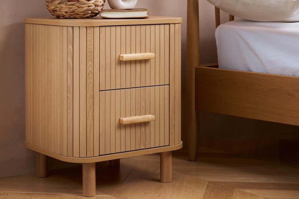 Axel 2 Drawers Fluted Bedside - Oak - Image 7