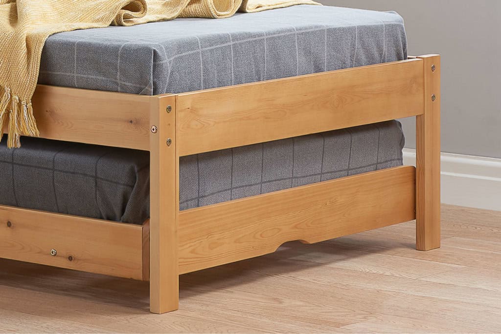 Buxton 3ft Bedframe with Trundle - Honey Pine - Image 6