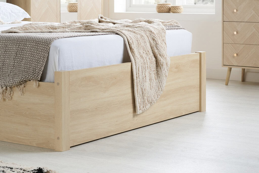 Herringford 5ft Ottoman Bedframe - Oak - Image 5
