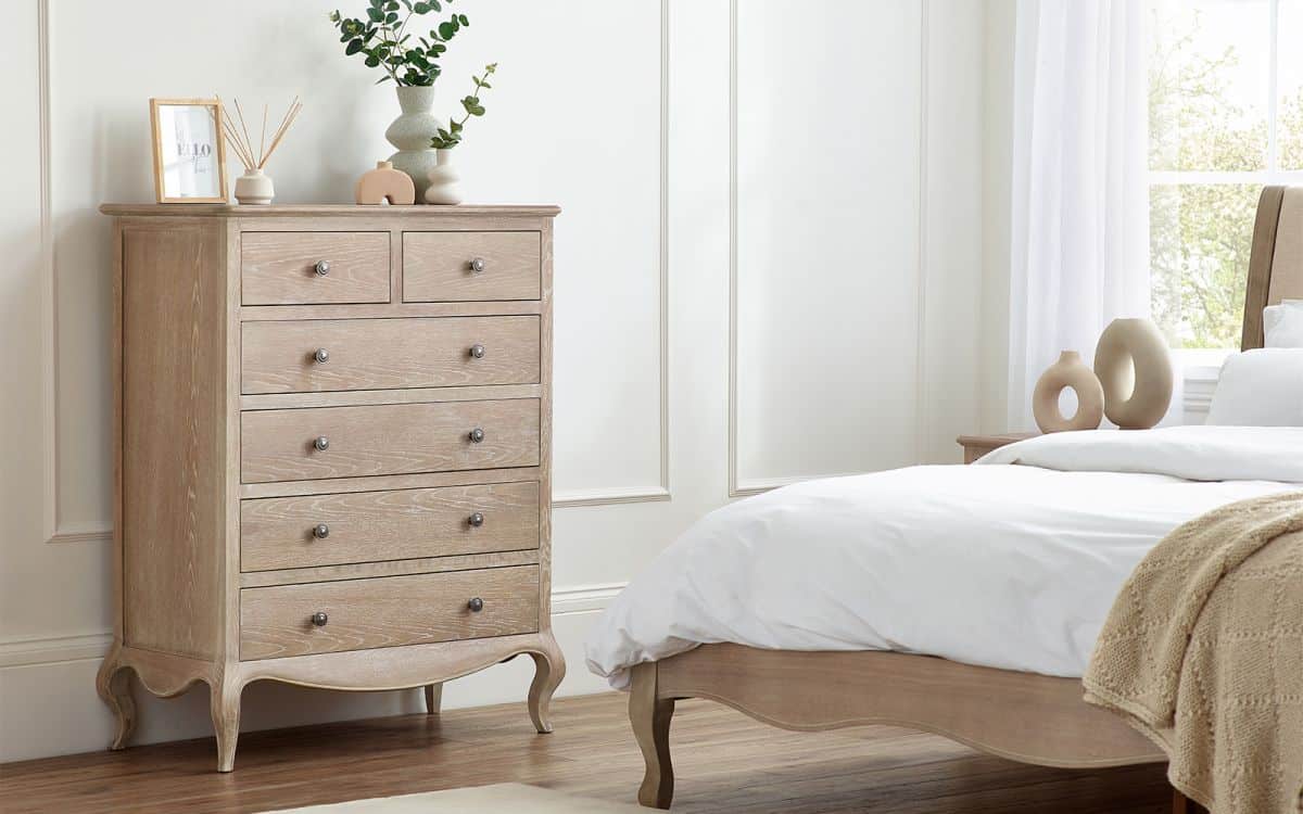 Pissarro 4 + 2 Chest - Limed Oak | Buy Online | Beds.ie
