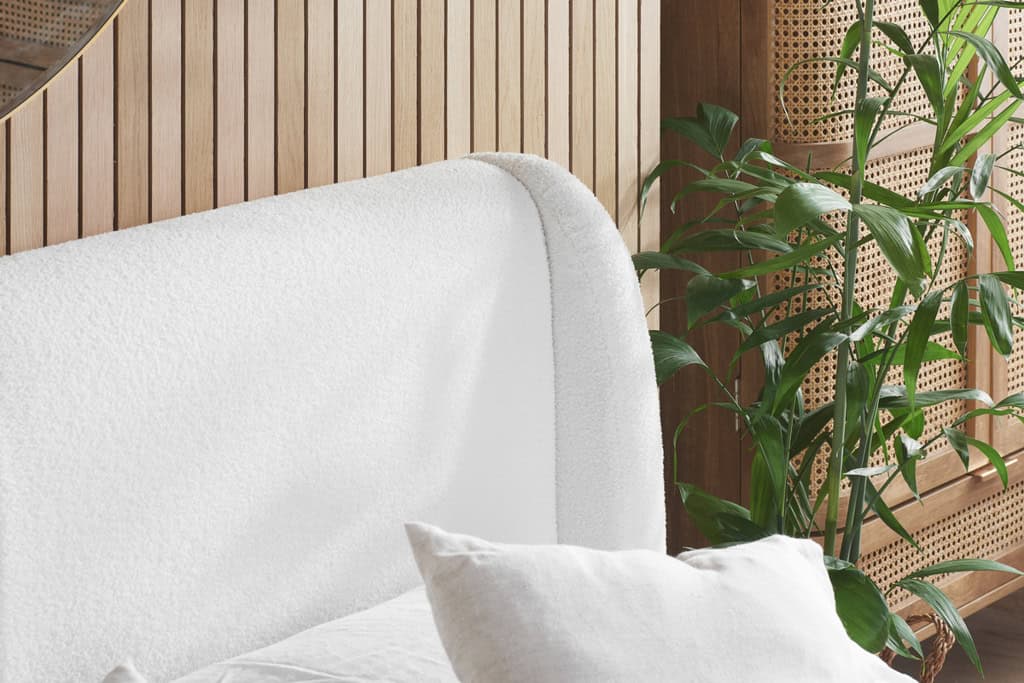 Eden 4ft6 Bedframe - White - Image 4