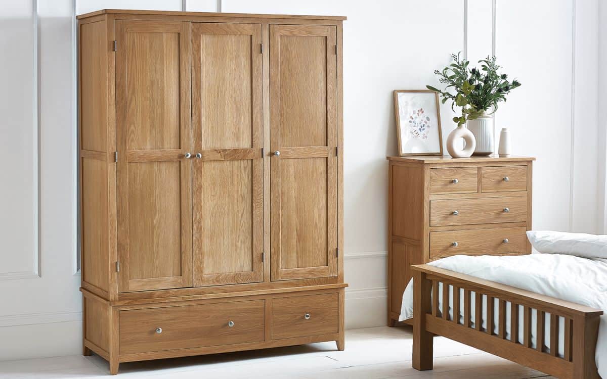 Malcolm 3 Door Wardrobe - Oak | Buy Online | Beds.ie
