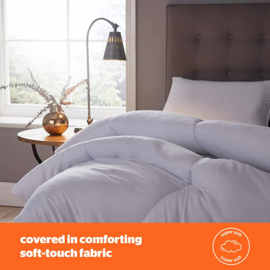 Silentnight Warm And Cosy 15 Tog Duvet - 4ft6 Double - Image 5