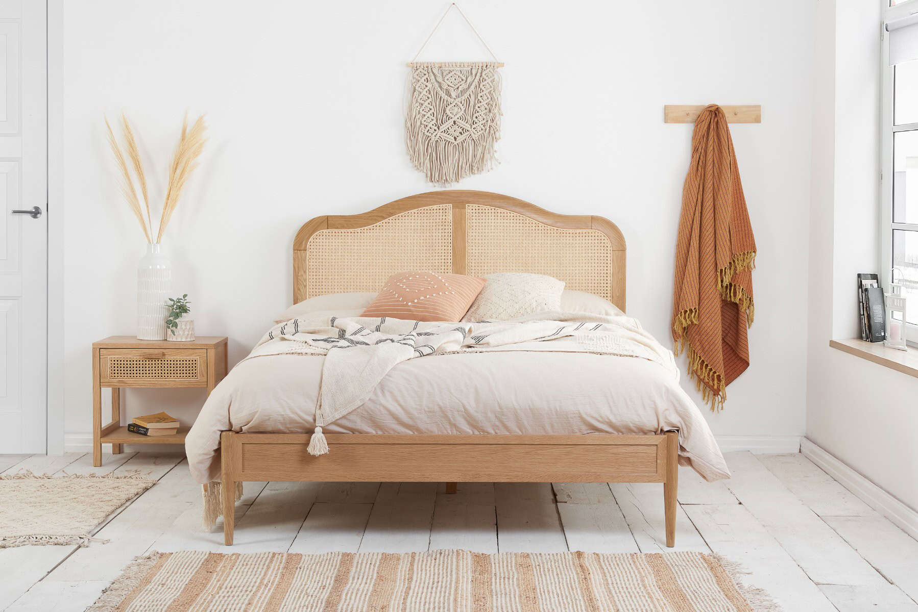 6ft Leonie Rattan Bedframe - Oak - Image 2