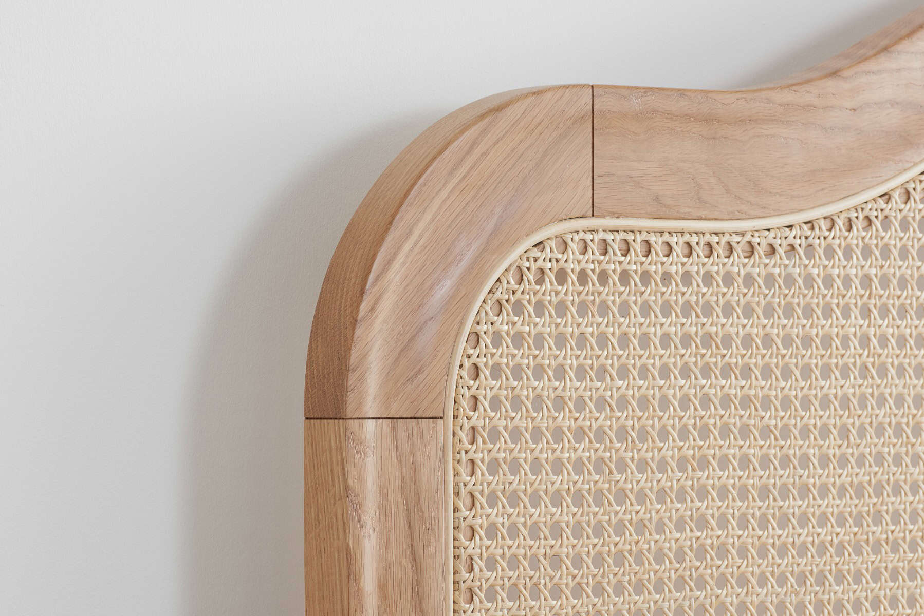 6ft Leonie Rattan Bedframe - Oak - Image 4
