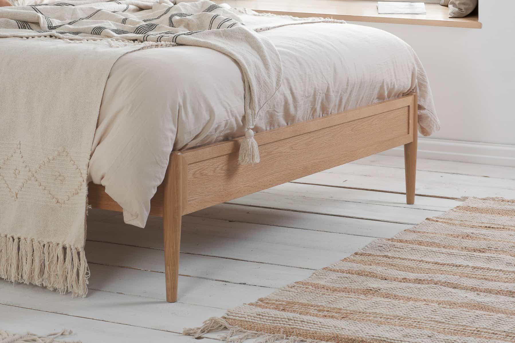 6ft Leonie Rattan Bedframe - Oak - Image 7