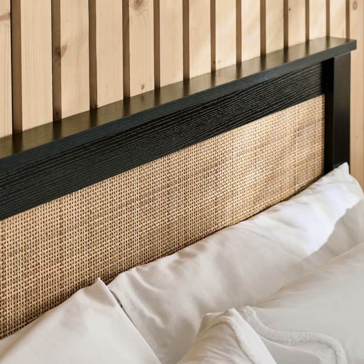 Corbridge 5ft Rattan Ottoman Bedframe - Black - Image 4