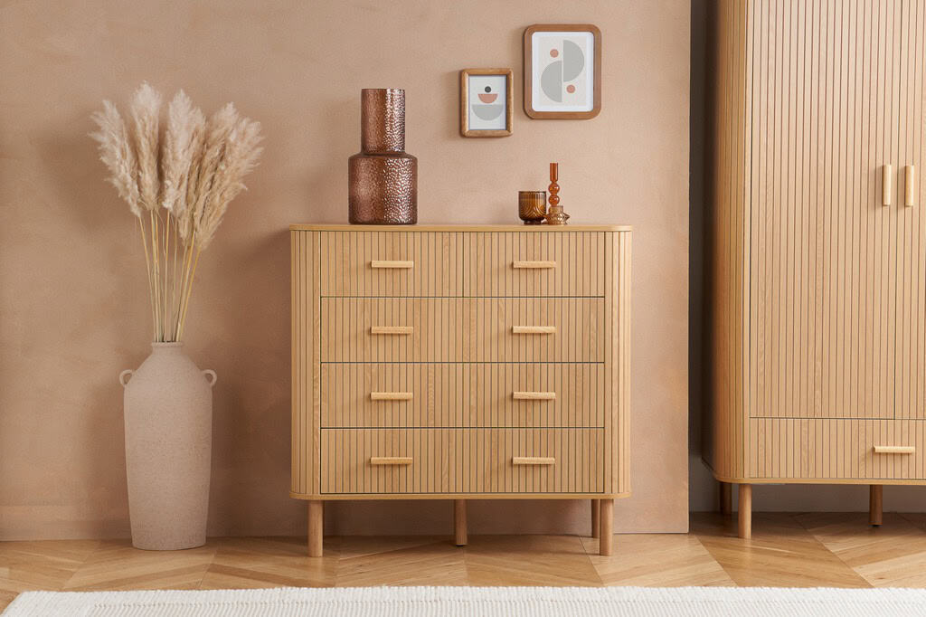 Axel 5 Drawer Fluted Chest - Oak - Image 6