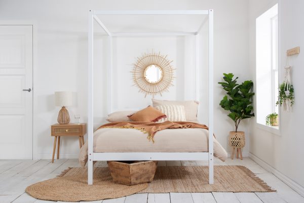 135cm Mercia Bed – White - Image 2