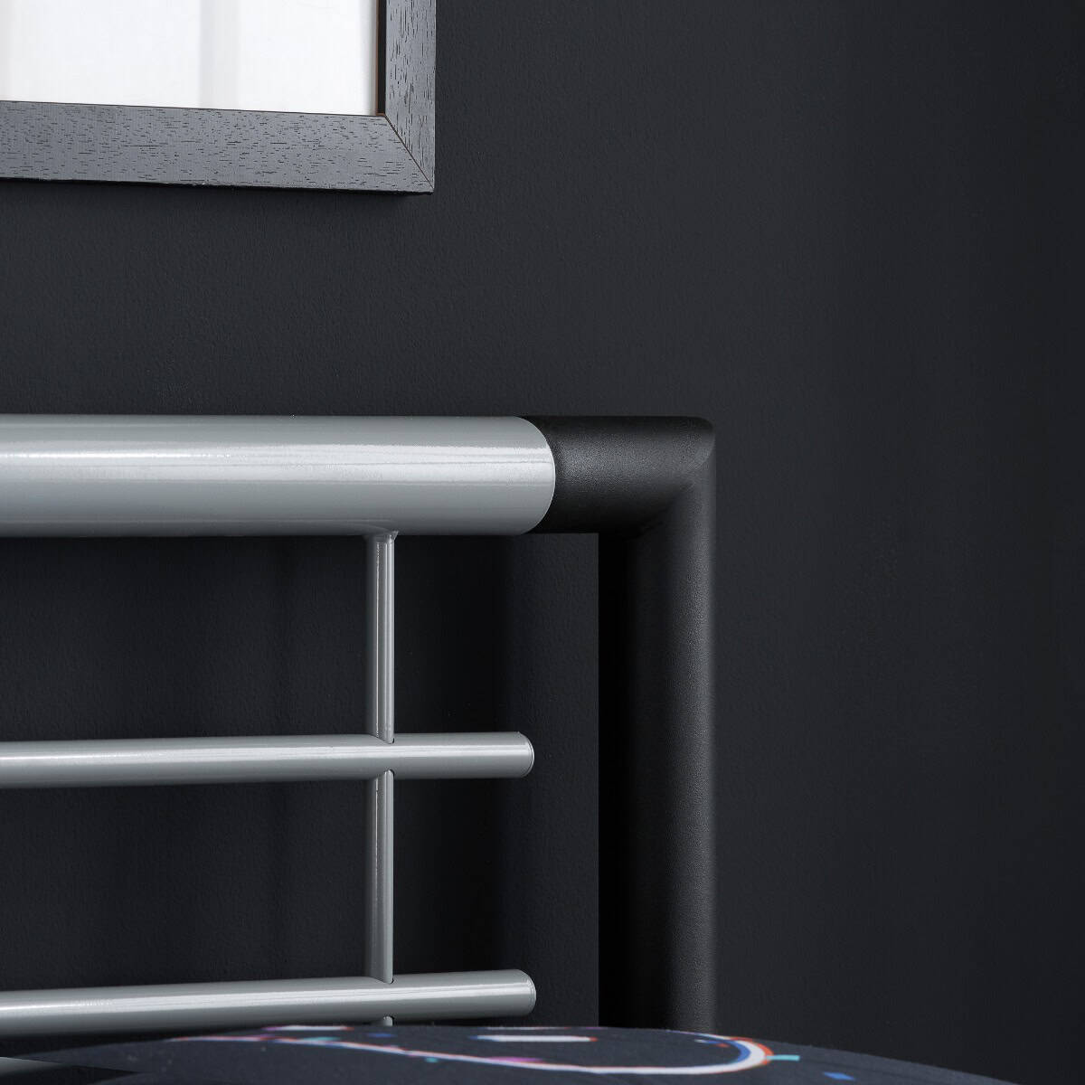 Faro 4ft Bedframe - Silver/Black - Image 3