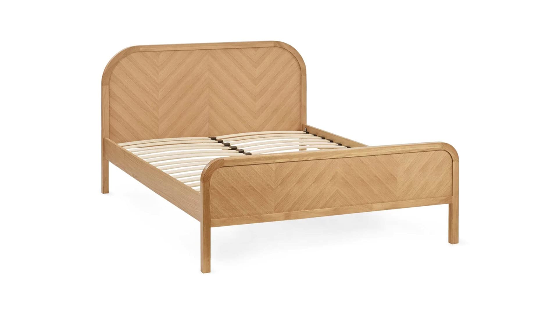 Milton Chevron 4ft6 Bedframe - Oak - Image 6