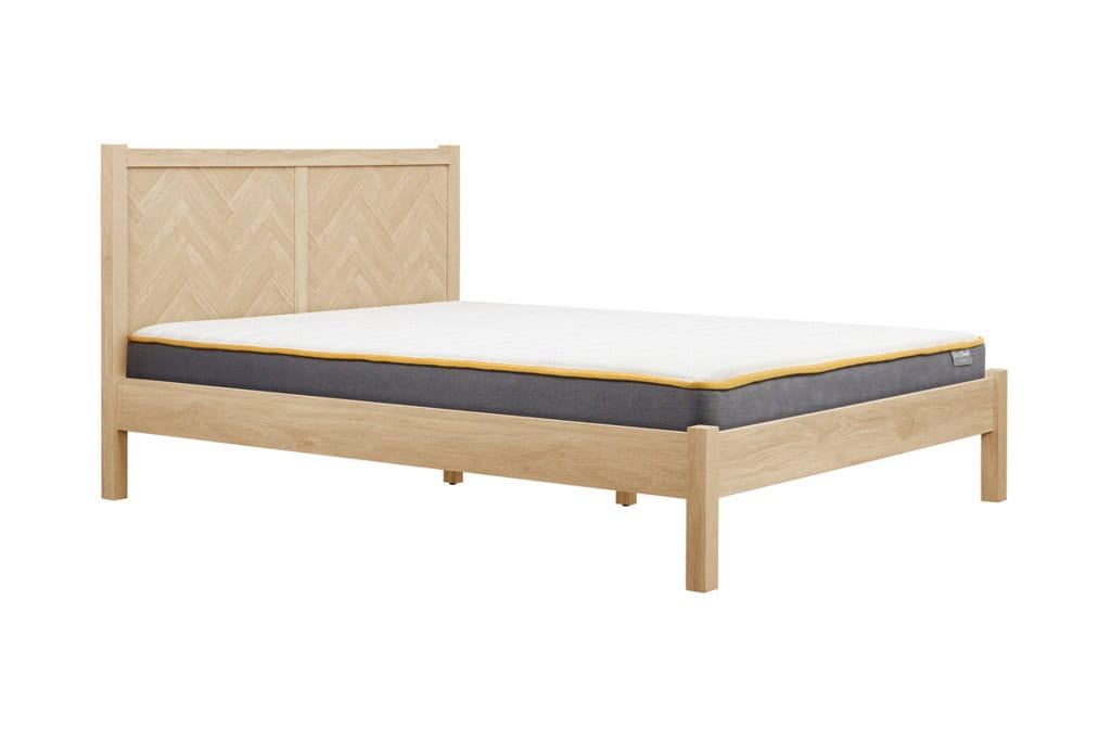 Herringford 5ft Bedframe - Oak - Image 6