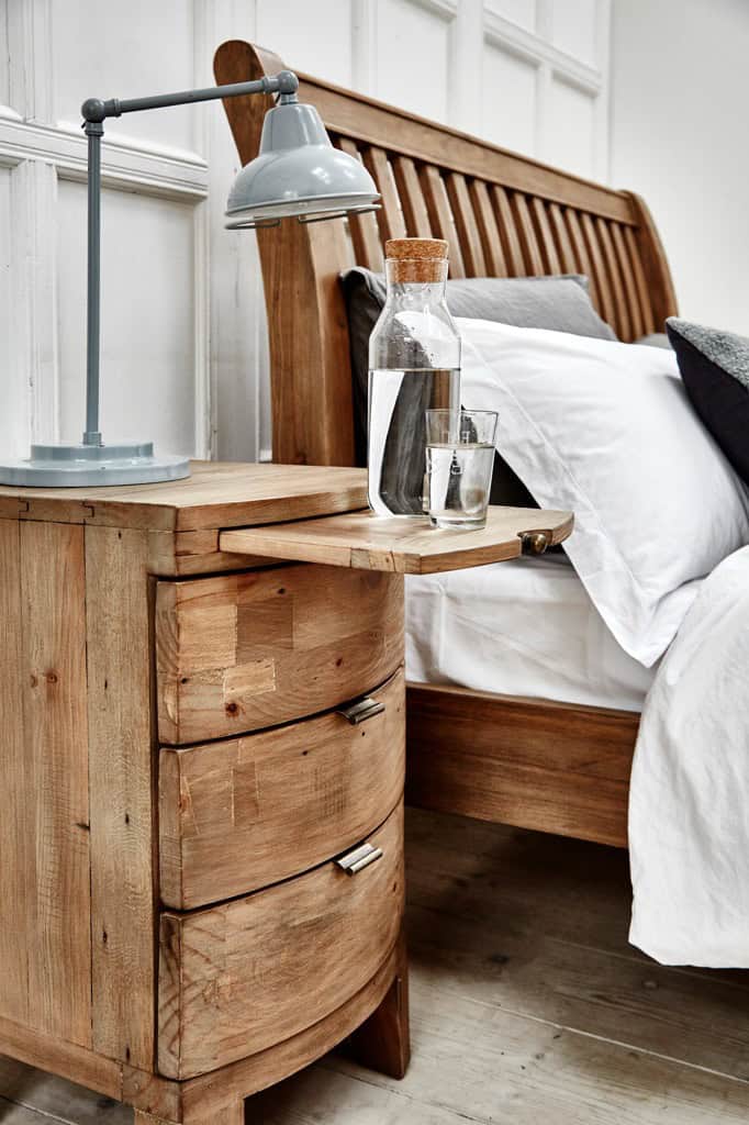 Baker Furniture Bermuda 3 Drawer Bedside - Image 3