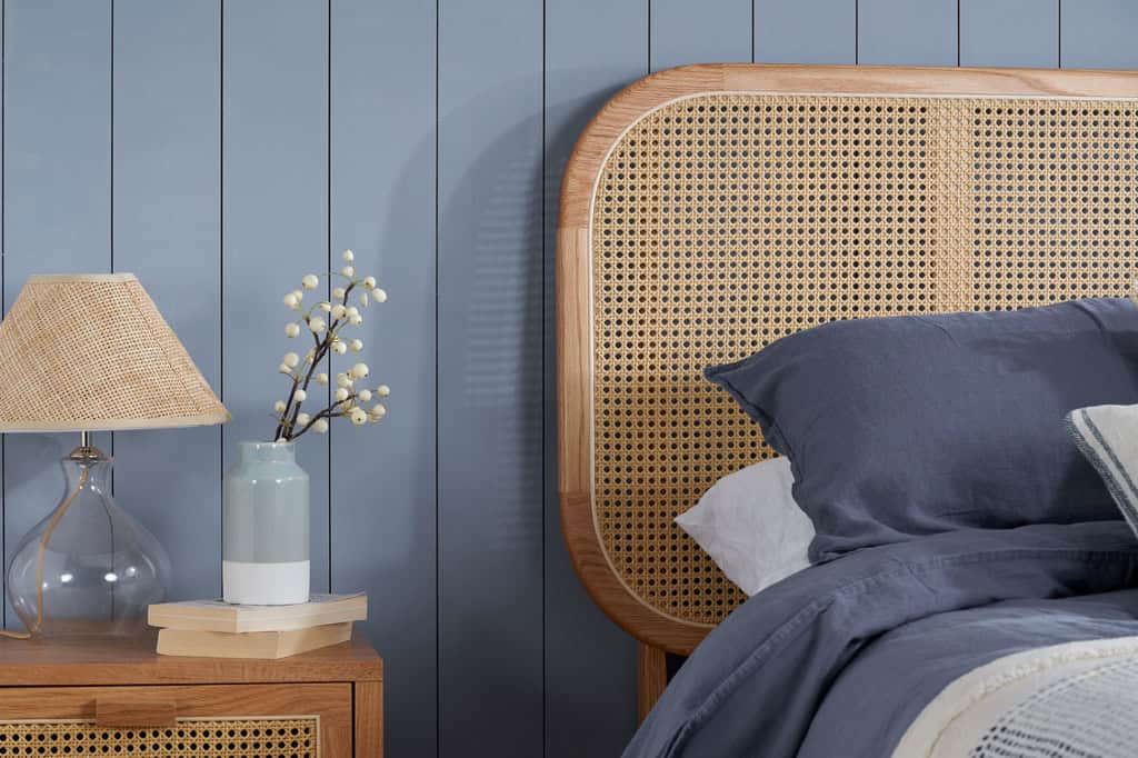 Elina 5ft Rattan Bedframe - Oak - Image 5