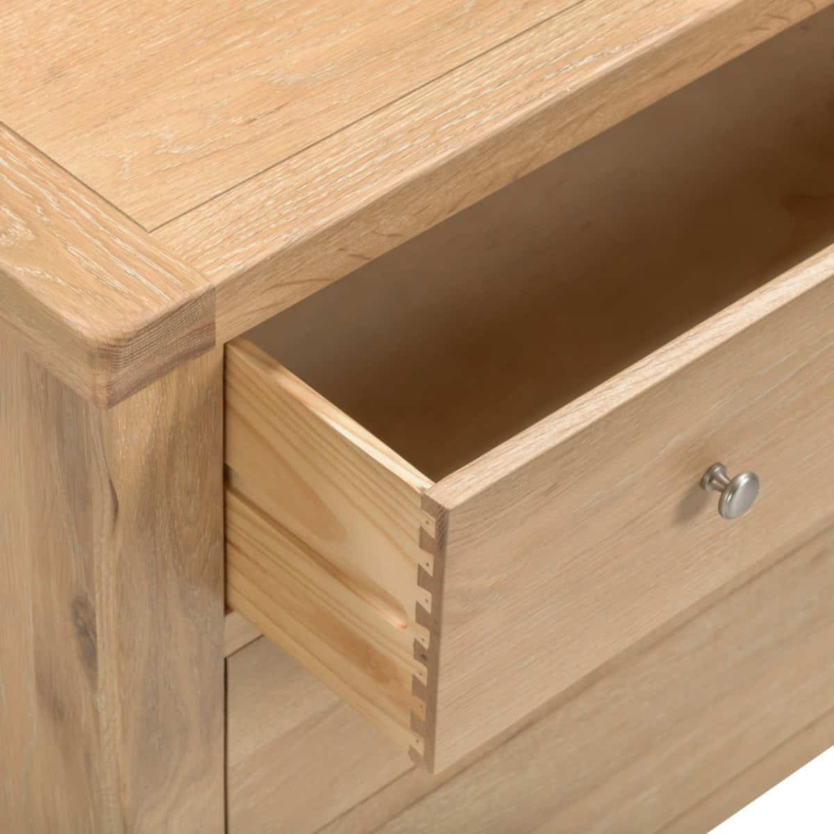 Windsor 3 Drawer Chest - Natural Oak - Image 7