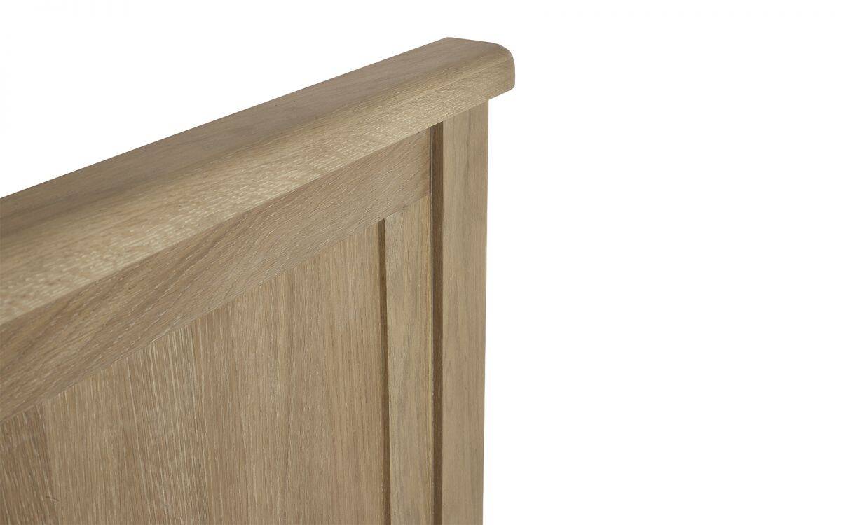 Memmingen 4ft6 Bedframe - Limed Oak - Image 8