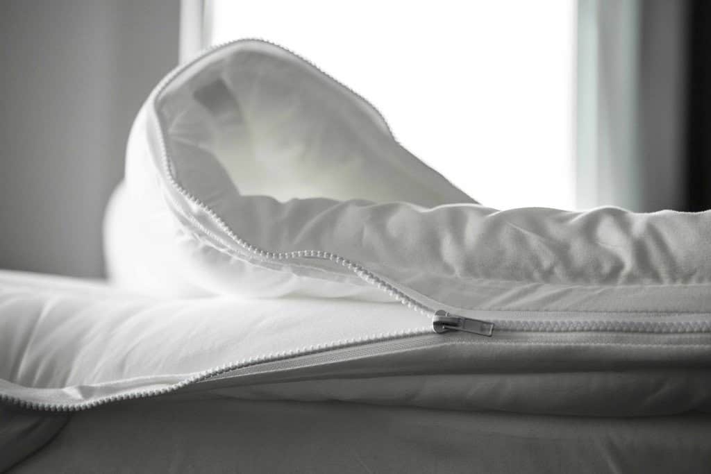 Dual Layer Mattress Topper - King Size - Image 6