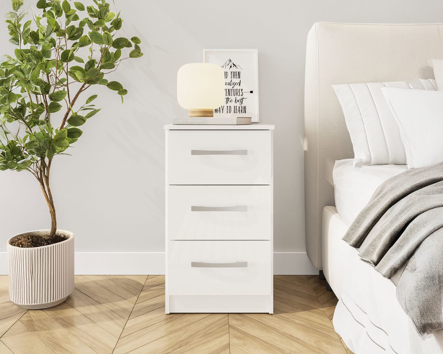 Lynx 3 Drawer Bedside - White - Image 3