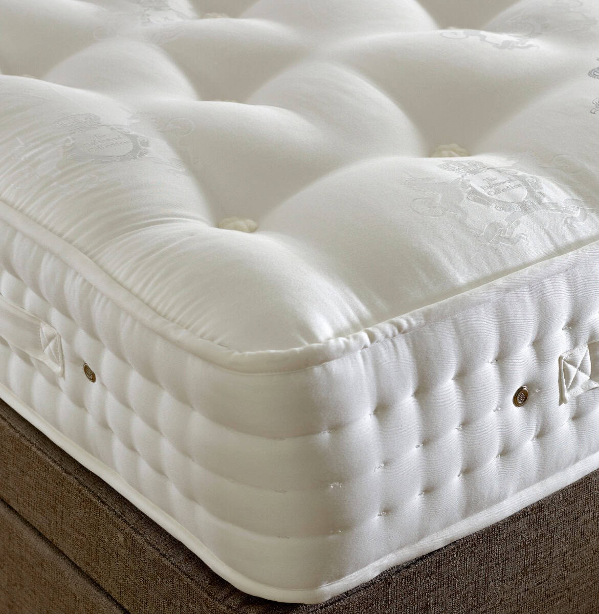 Healthbeds 6ft Balmoral Ultimate 9300 Mattress - Image 2