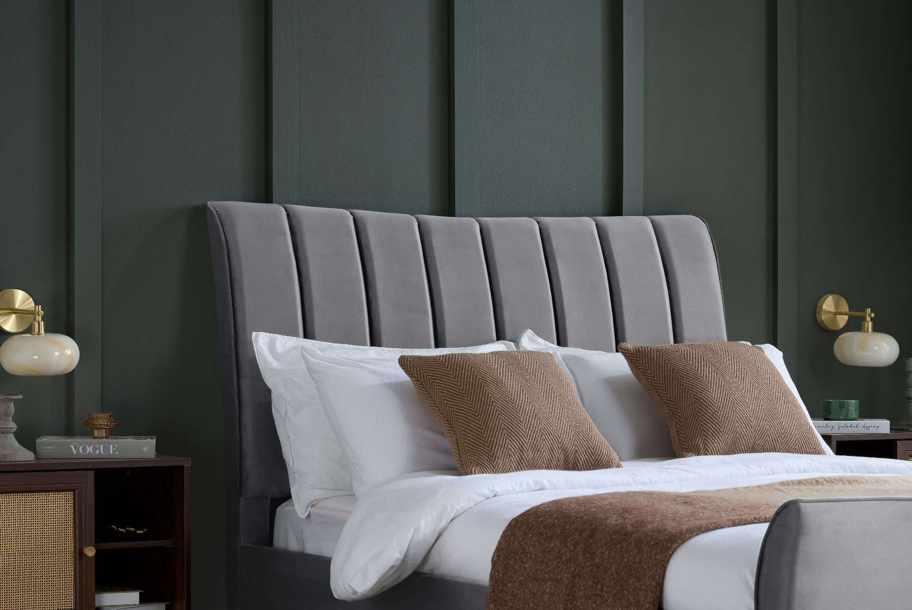 Clover 4ft Bed - Grey Velvet - Image 2