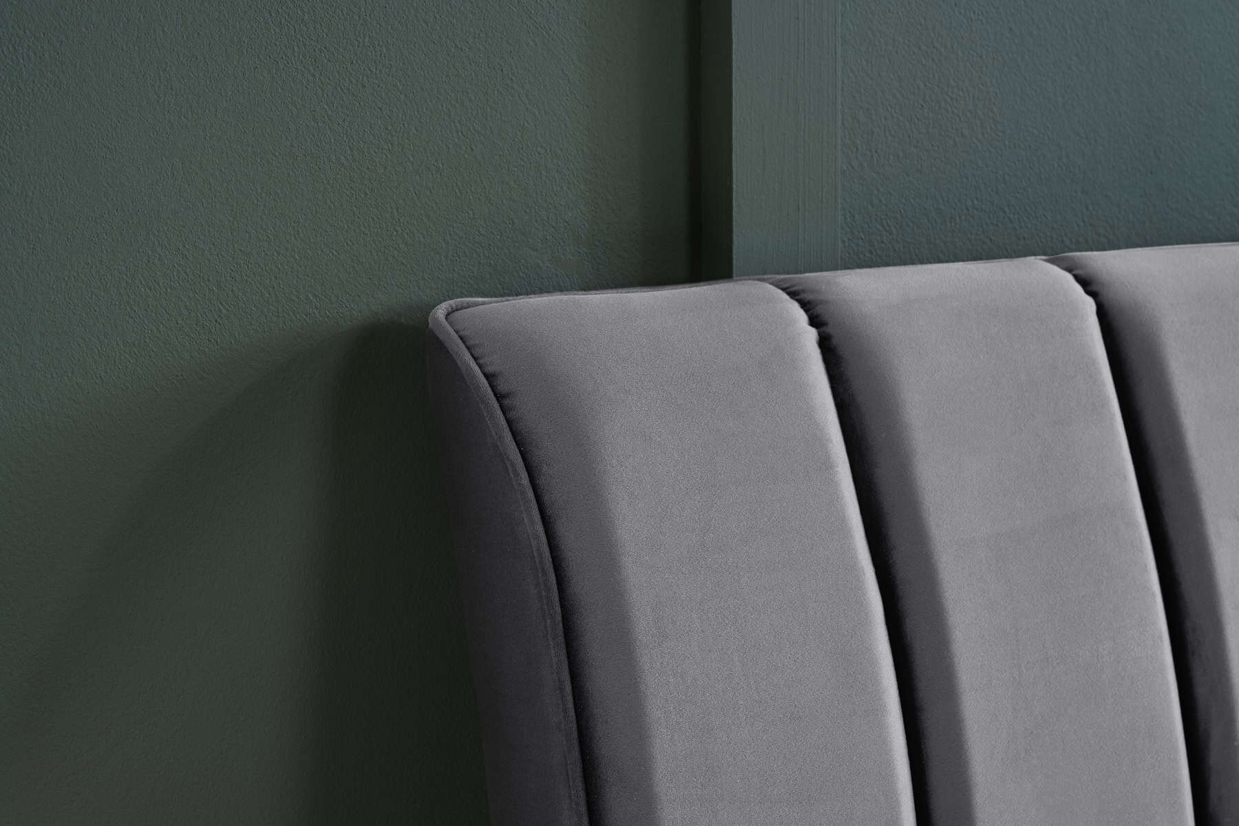 Clover 4ft Bed - Grey Velvet - Image 4