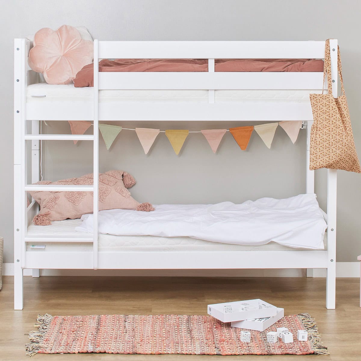 Hoppekids Shorty Bunkbed with Drawers - White - Image 2
