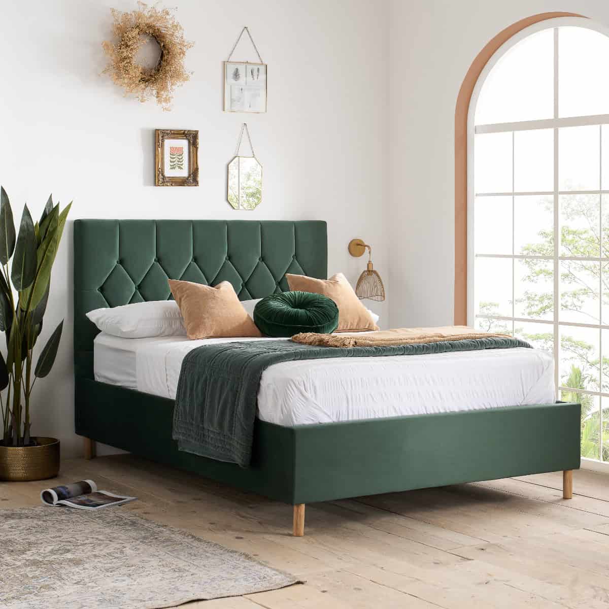 Loxley 4ft6 Ottoman Bedframe - Green Velvet - Image 2