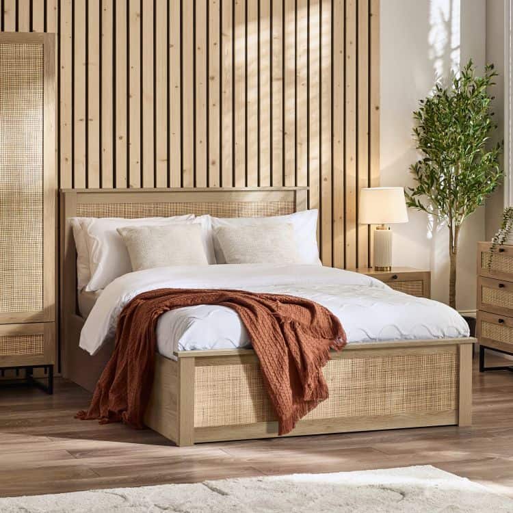 Corbridge 4ft6 Rattan Ottoman Bedframe - Oak | Buy Online | Beds.ie