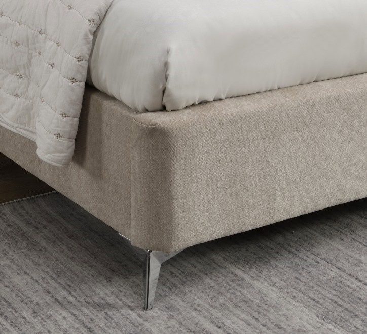 Sligo 5ft Gas Lift Ottoman Bedframe - Beige Velvet - Image 4