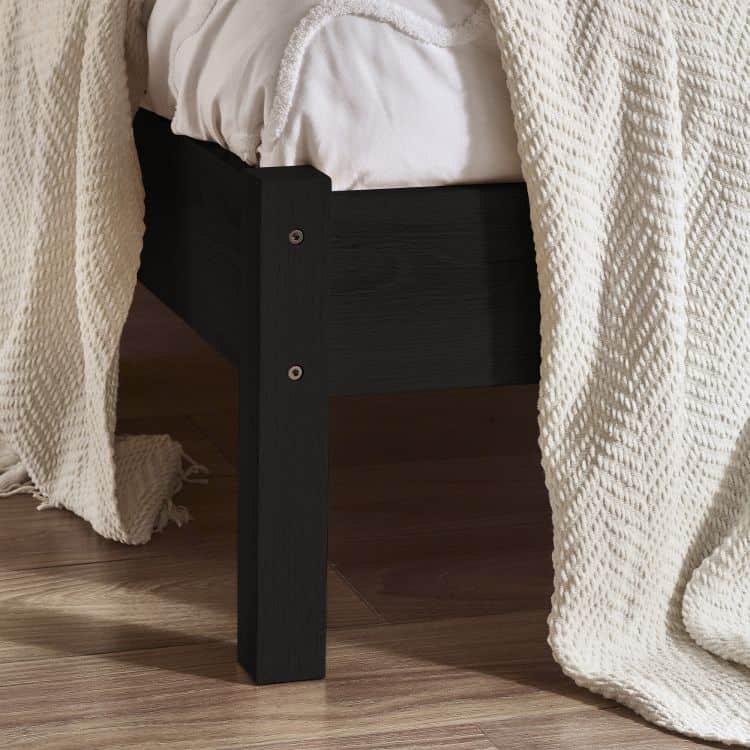 Corbridge 4ft6 Rattan Bedframe - Black - Image 3