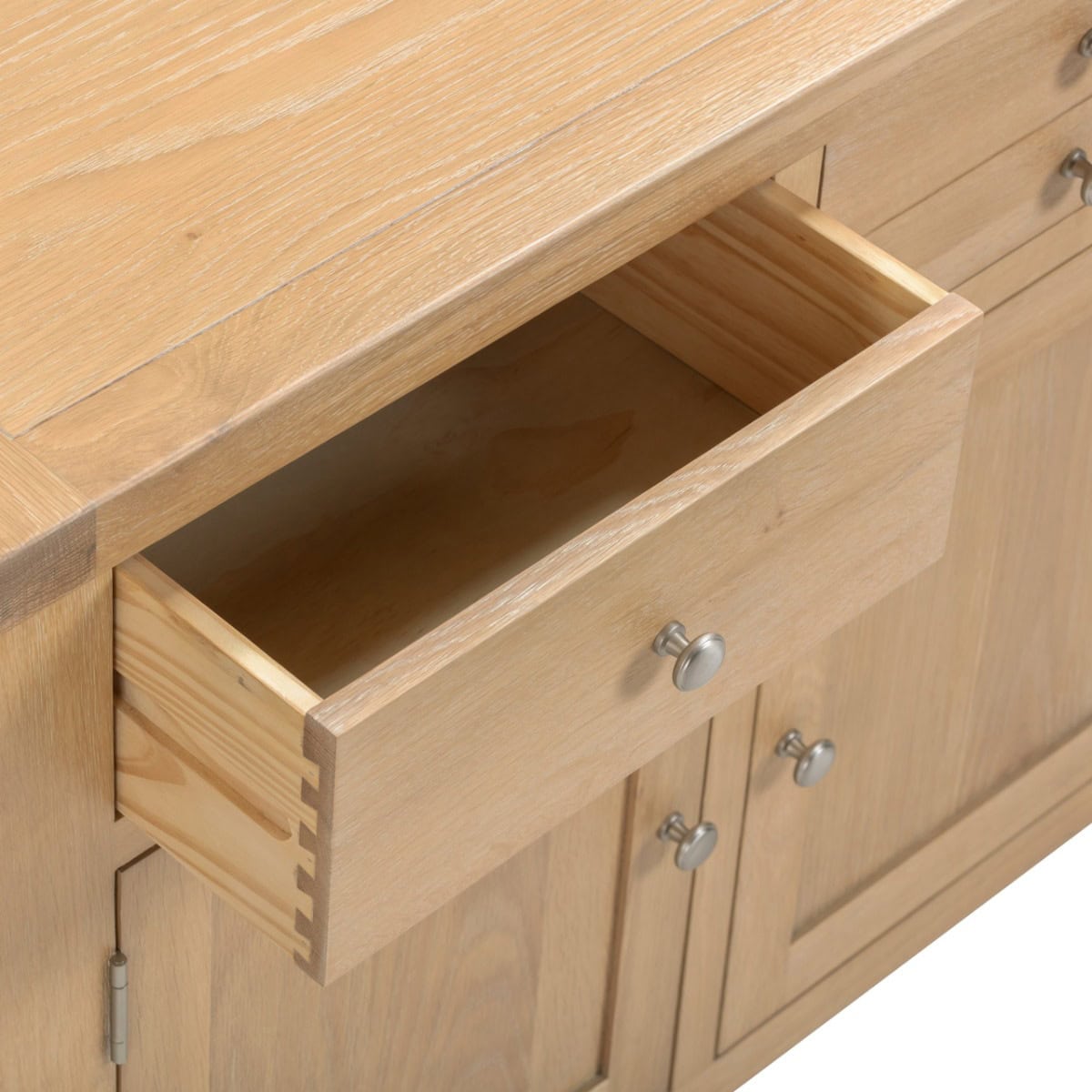 Windsor 3 Door 3 Drawer Sideboard - Natural Oak - Image 7