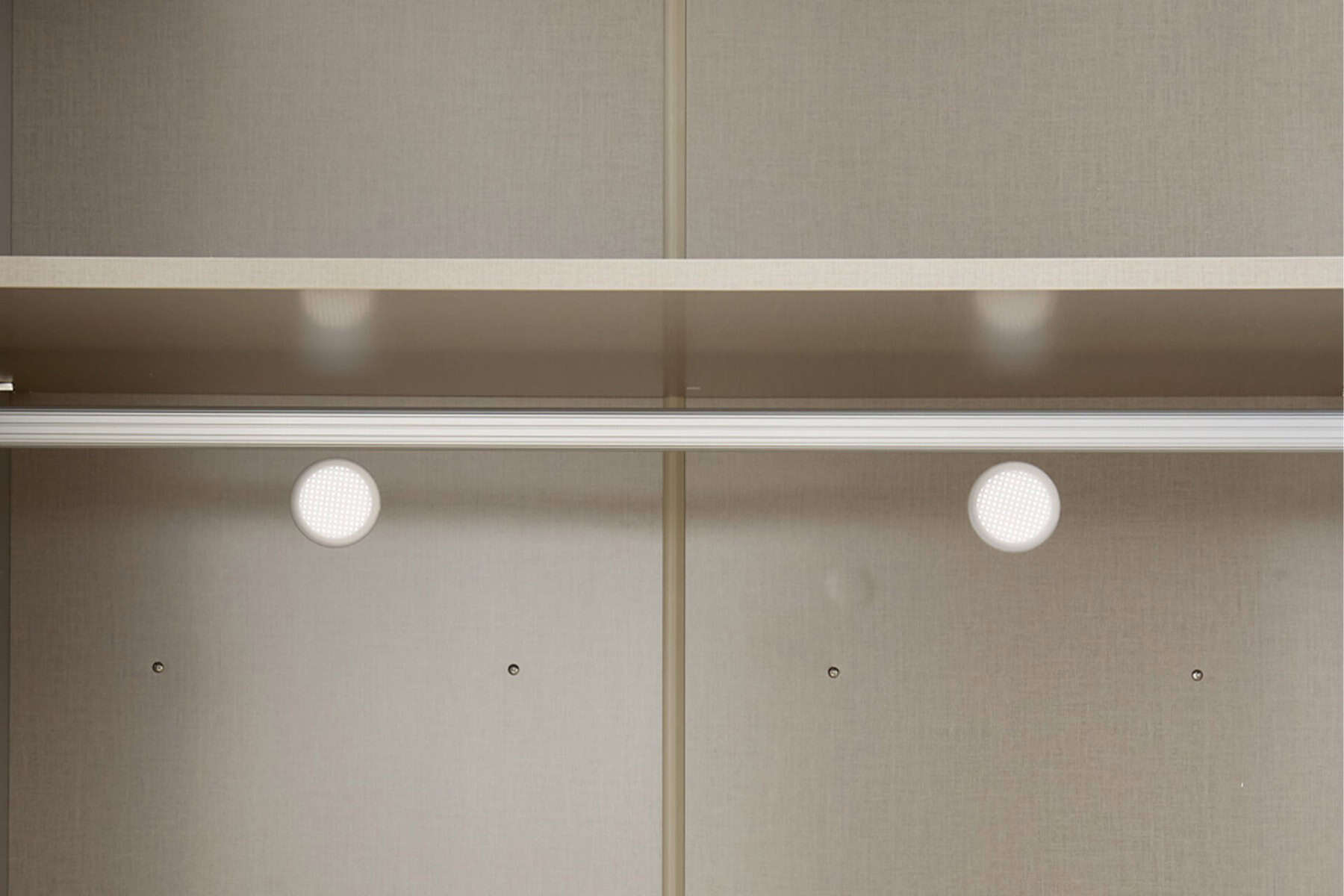 Jules Wardrobe - Image 5