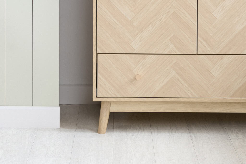 Herringford 2 Door 1 Drawer Wardrobe - Oak - Image 7