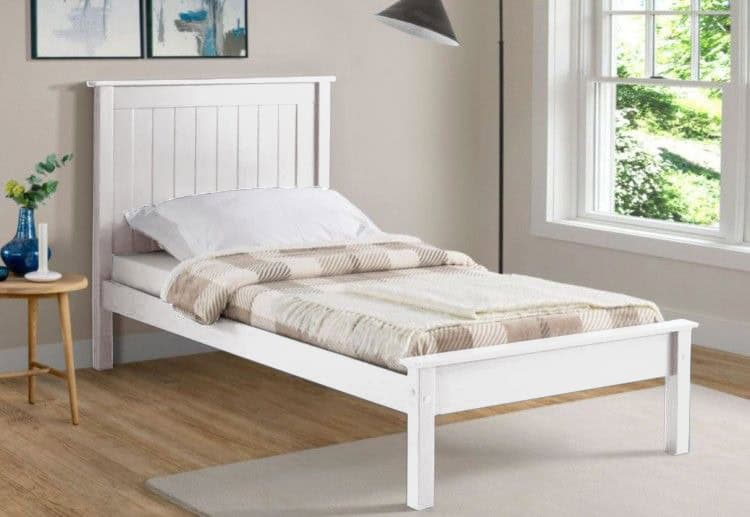 Limelight Taurus 3ft Low White 01