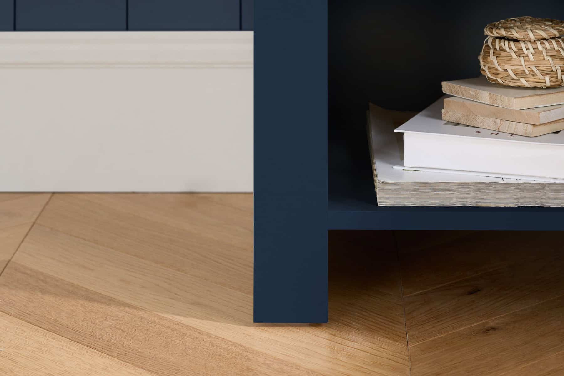 Highgate 1 Drawer Lamp Table - Navy & Oak - Image 5