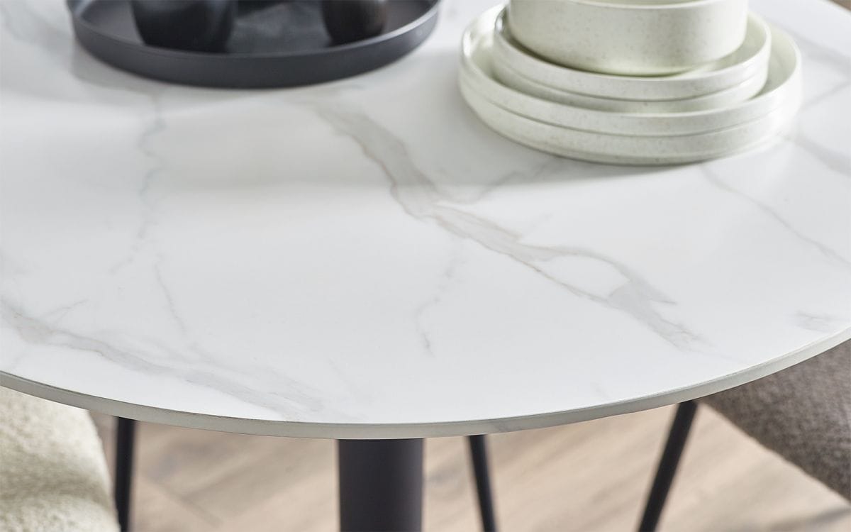 Lucky Round Table - White - Image 2