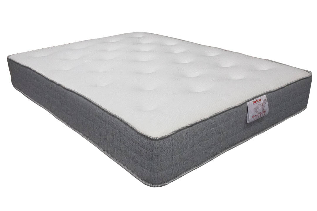 Memory Deluxe 4ft6 Mattress with FREE Duvet set worth €99 - Image 3